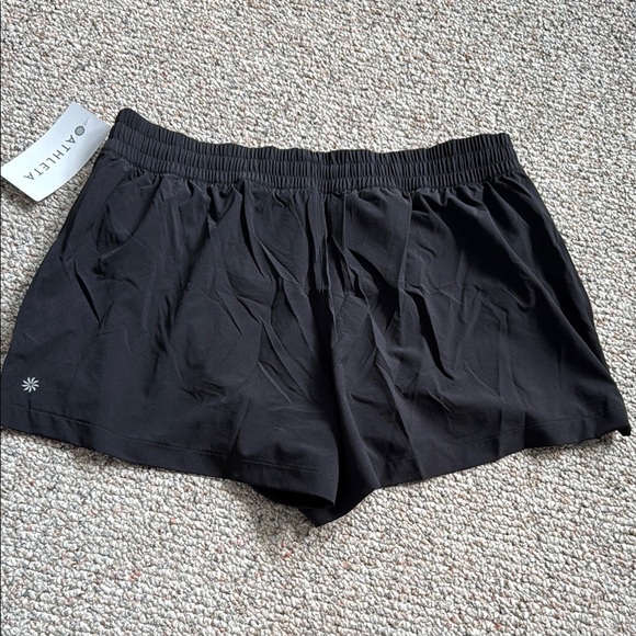 Athleta Weekender Run Short - Picture 4 of 4